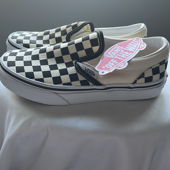 Vans Classic Checker Slip-On - Picture 2 of 8
